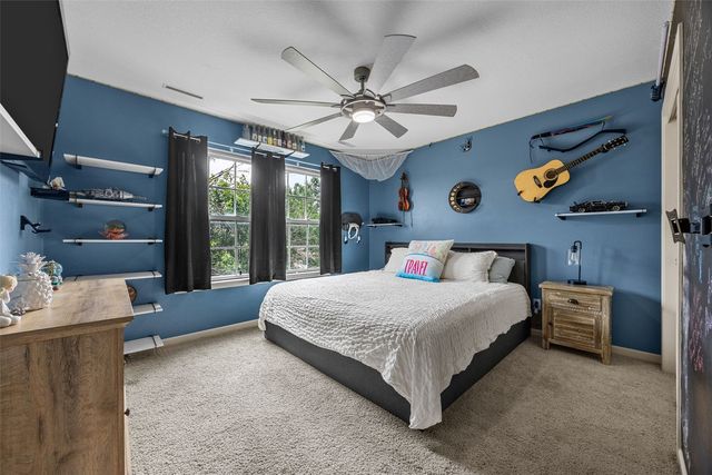 3102 Falcon View Court SW, Cedar Rapids, IA 52404