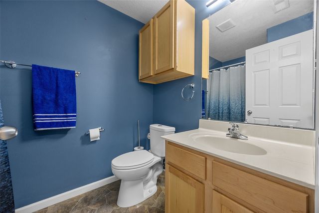 3102 Falcon View Court SW, Cedar Rapids, IA 52404