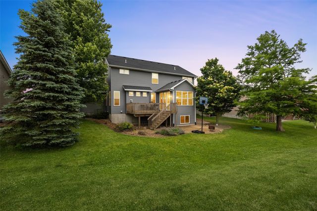 3102 Falcon View Court SW, Cedar Rapids, IA 52404