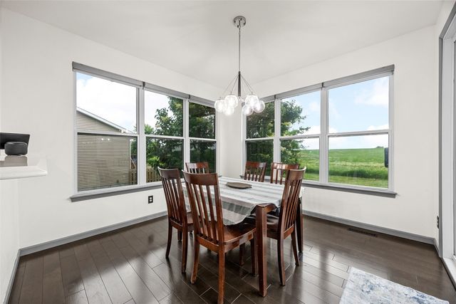 3102 Falcon View Court SW, Cedar Rapids, IA 52404