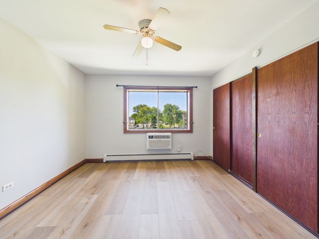 2222 S Goebbert Road 358, Arlington Heights, IL 60005