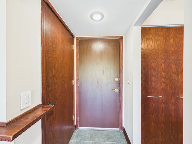 2222 S Goebbert Road 358, Arlington Heights, IL 60005