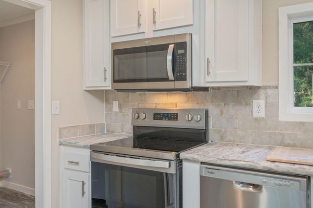 1397 S Co Highway 183, Defuniak Springs, FL 32435