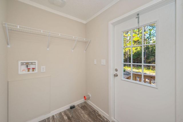 1397 S Co Highway 183, Defuniak Springs, FL 32435