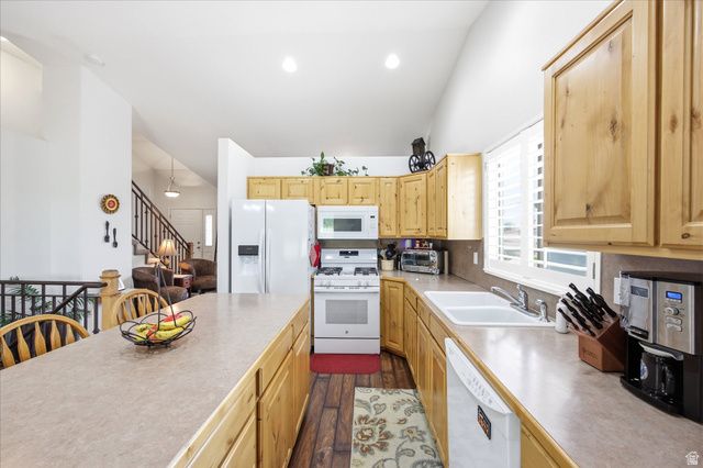 6111 W 5900 S, Hooper, UT 84315