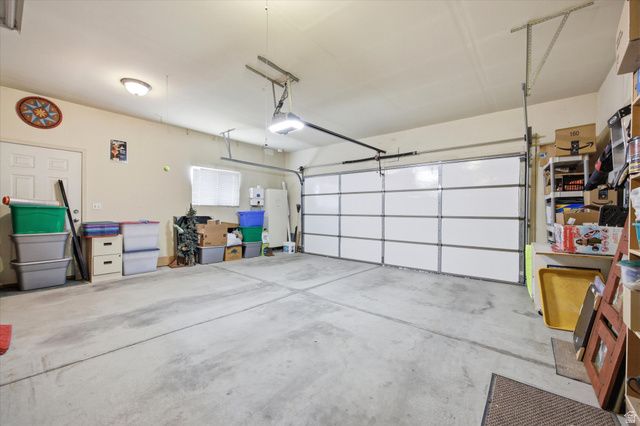 6111 W 5900 S, Hooper, UT 84315