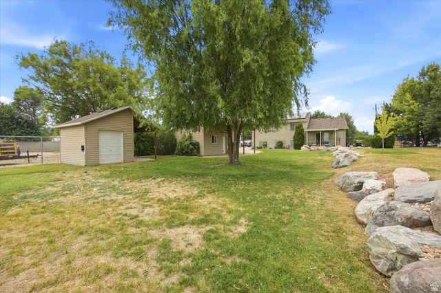 6111 W 5900 S, Hooper, UT 84315