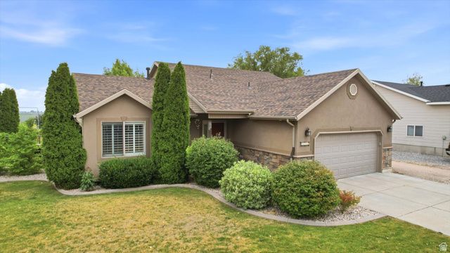 6111 W 5900 S, Hooper, UT 84315