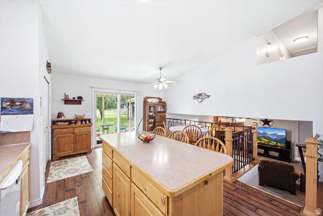 6111 W 5900 S, Hooper, UT 84315