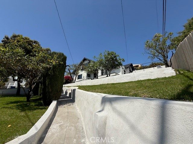 401 W Avenue 37, Los Angeles, CA 90065