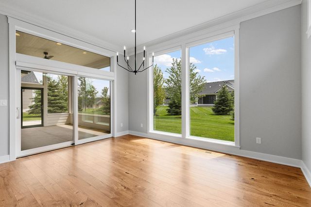 2732 Bentley Drive SW, Rochester, MN 55902