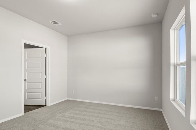 112 Bountiful LN, Elgin, TX 78621