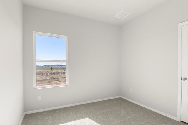 112 Bountiful LN, Elgin, TX 78621