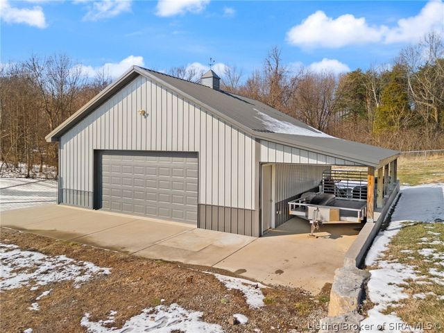 8115 N Skyline Drive, Floyds Knobs, IN 47119