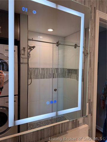 8115 N Skyline Drive, Floyds Knobs, IN 47119