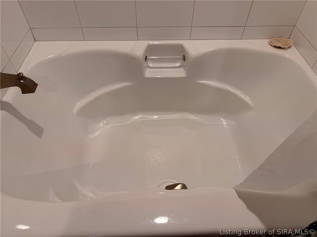 8115 N Skyline Drive, Floyds Knobs, IN 47119