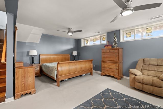 8115 N Skyline Drive, Floyds Knobs, IN 47119