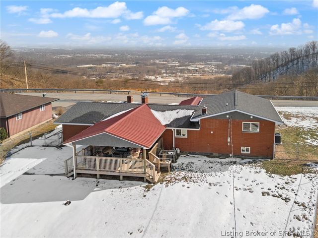8115 N Skyline Drive, Floyds Knobs, IN 47119