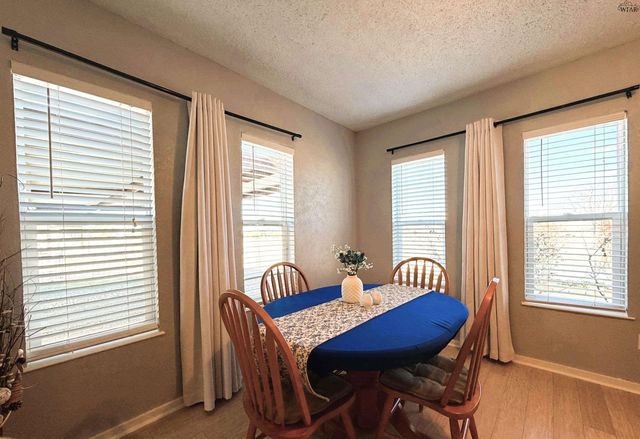 409 N HAMMOND STREET, Henrietta, TX 76365