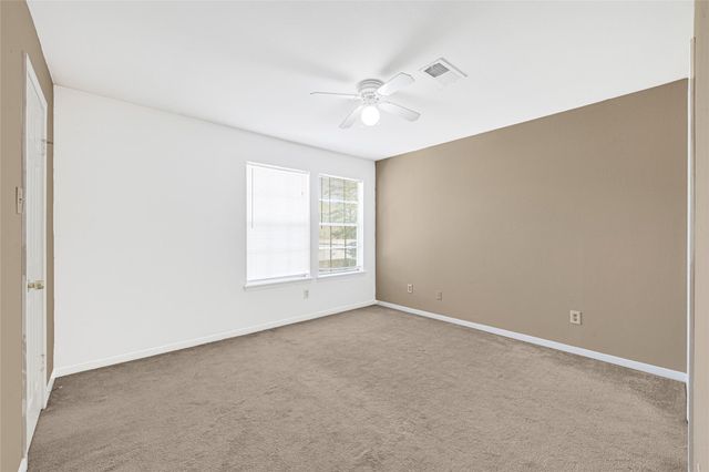 2030 Plantation Drive B-14, Conroe, TX 77301