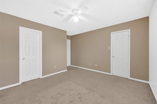 2030 Plantation Drive B-14, Conroe, TX 77301
