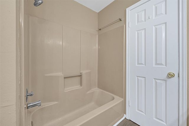 2030 Plantation Drive B-14, Conroe, TX 77301