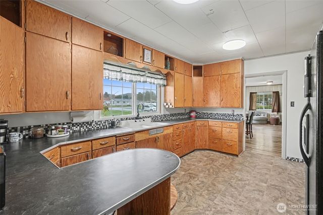 214 Pe Ell Avenue W, Pe Ell, WA 98572