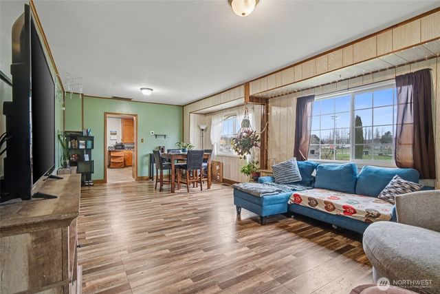 214 Pe Ell Avenue W, Pe Ell, WA 98572