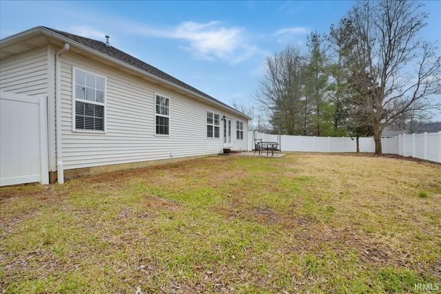 11918 WAYLAND Court, Evansville, IN 47725