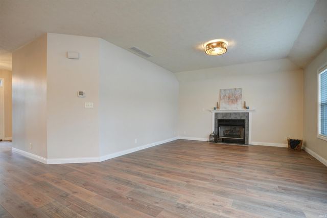 11918 WAYLAND Court, Evansville, IN 47725