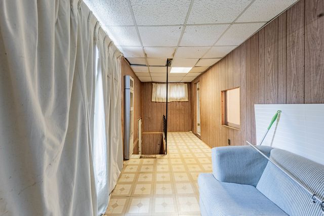 13303 S Brandon Avenue, Chicago, IL 60633