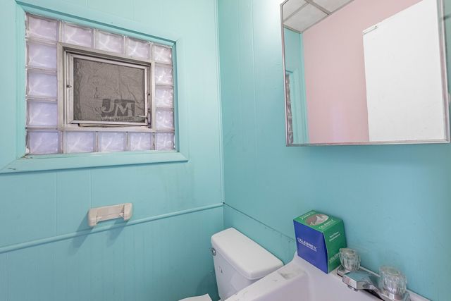 13303 S Brandon Avenue, Chicago, IL 60633