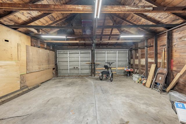 13303 S Brandon Avenue, Chicago, IL 60633