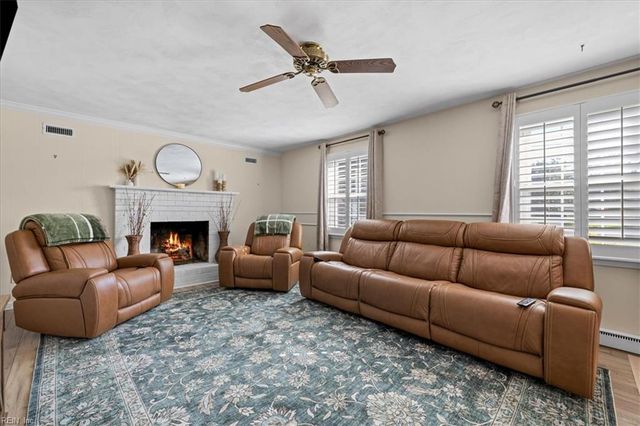4100 Weyanoke DR, Portsmouth, VA 23703