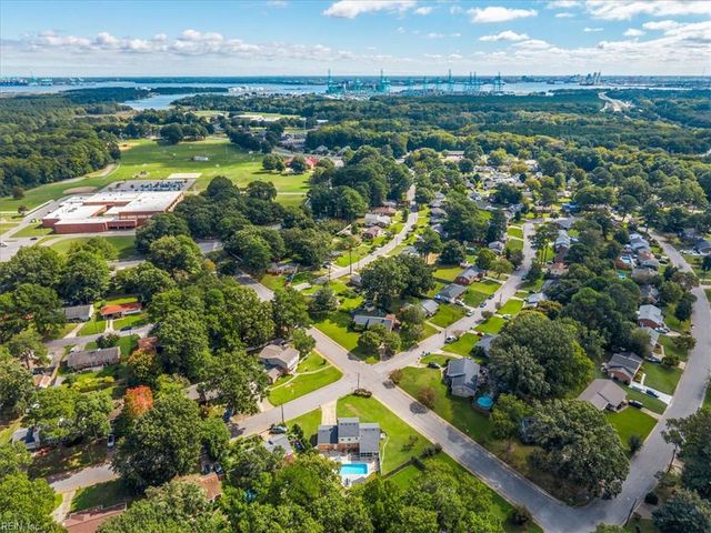 4100 Weyanoke DR, Portsmouth, VA 23703