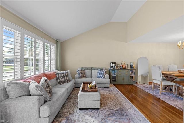 4100 Weyanoke DR, Portsmouth, VA 23703