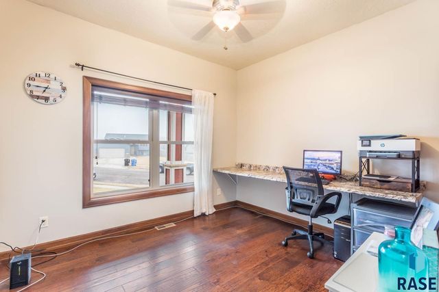 435 N Jenny Ave Avenue, Tea, SD 57064