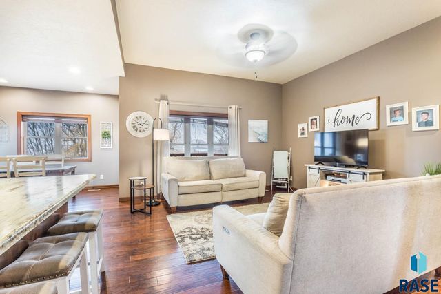 435 N Jenny Ave Avenue, Tea, SD 57064