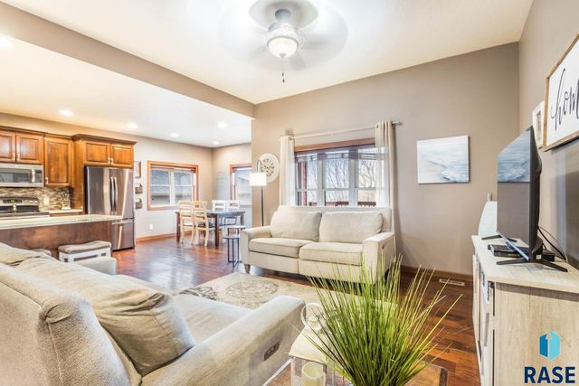 435 N Jenny Ave Avenue, Tea, SD 57064