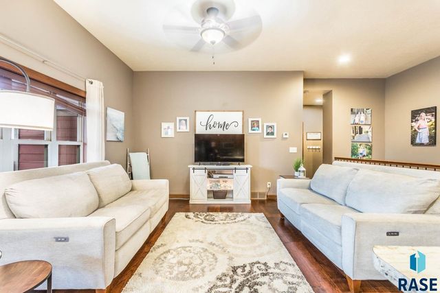 435 N Jenny Ave Avenue, Tea, SD 57064