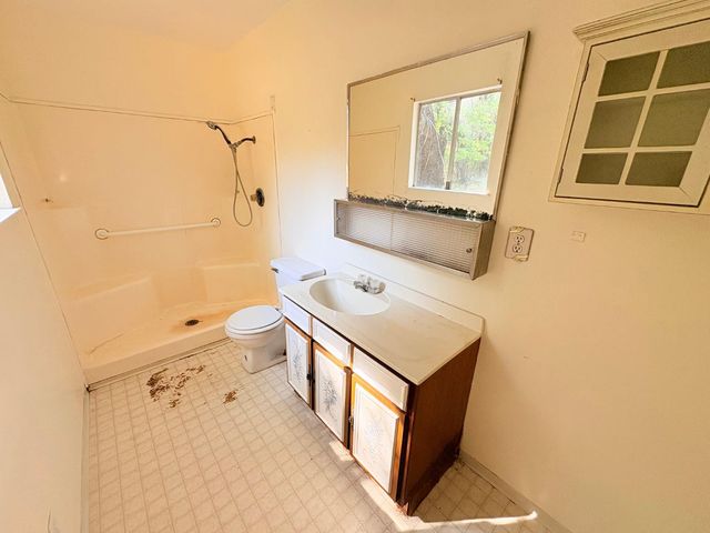 12063 Woodacre Rd, Grass Valley, CA 95949