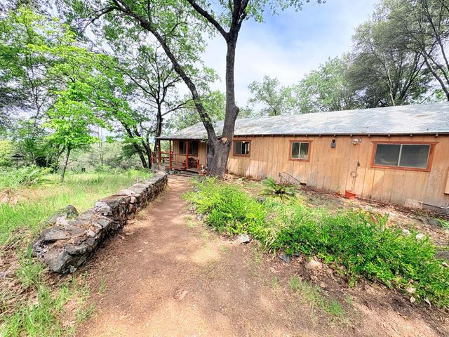 12063 Woodacre Rd, Grass Valley, CA 95949