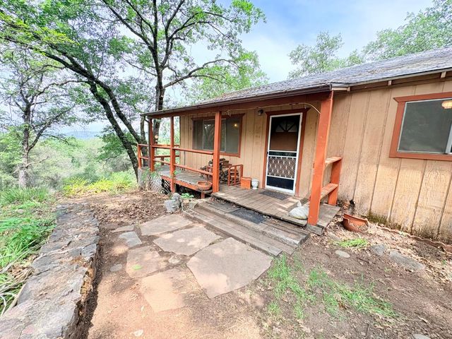 12063 Woodacre Rd, Grass Valley, CA 95949