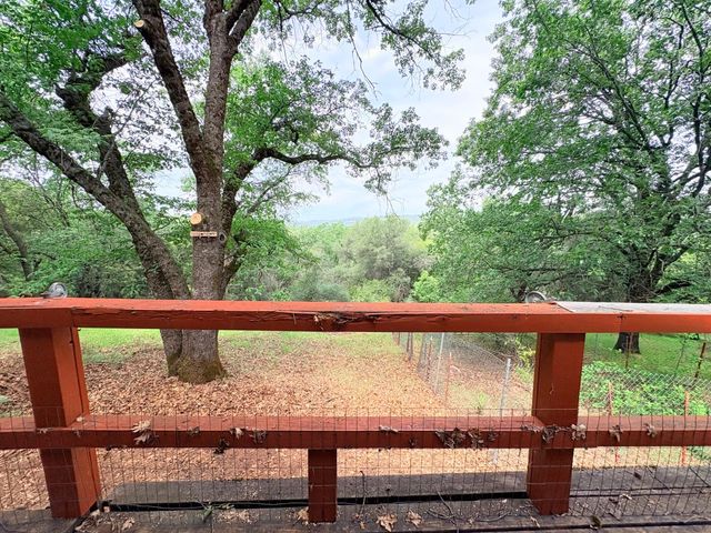 12063 Woodacre Rd, Grass Valley, CA 95949