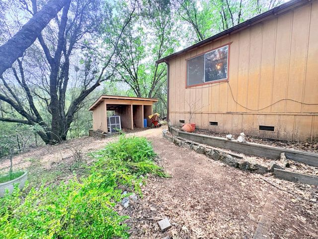 12063 Woodacre Rd, Grass Valley, CA 95949