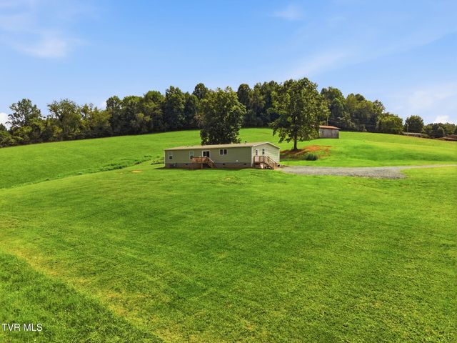 323 Fox Pvt Drive, Bluff City, TN 37618