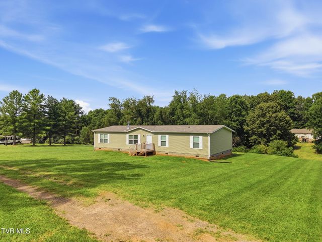 323 Fox Pvt Drive, Bluff City, TN 37618