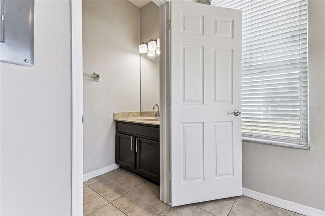 11651 DECLARATION DRIVE, Tampa, FL 33635