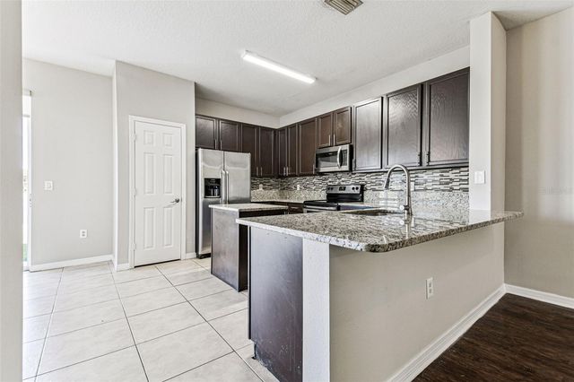 11651 DECLARATION DRIVE, Tampa, FL 33635