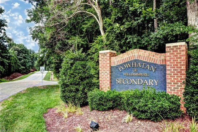 4309 Oak Tree LN, Williamsburg, VA 23188